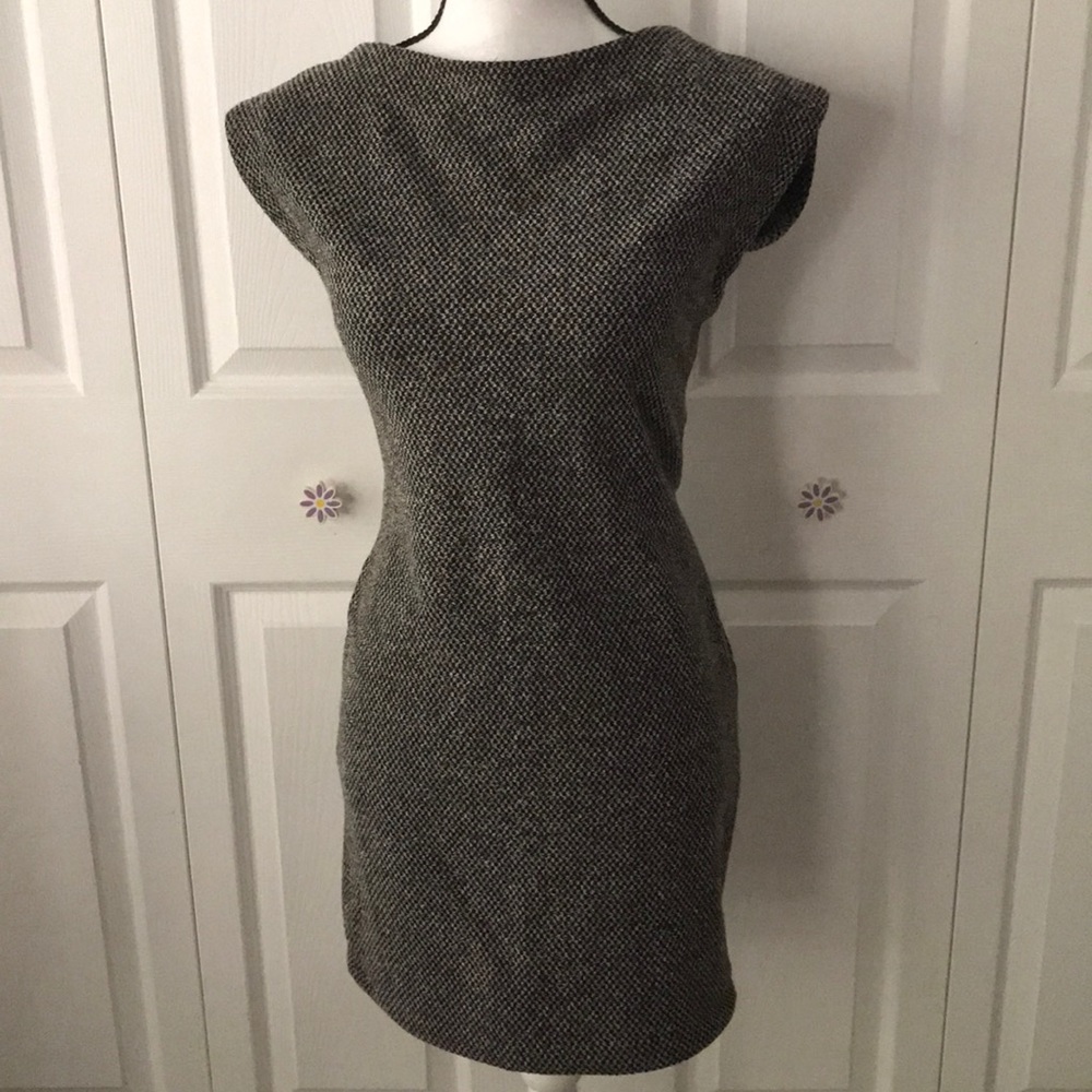 Zara cap sleeve gray dress small